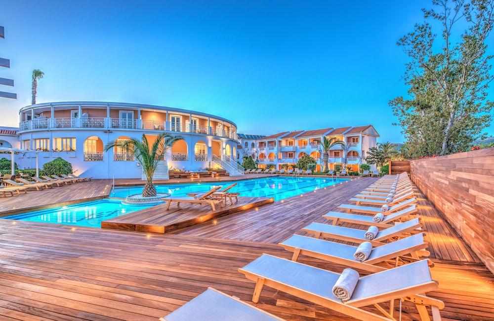 Bitzaro Palace Hotel Каламакі Екстер'єр фото